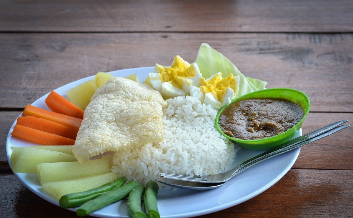 10 popular dishes in Bali. What to eat on the island? About Indonesian cuisine.